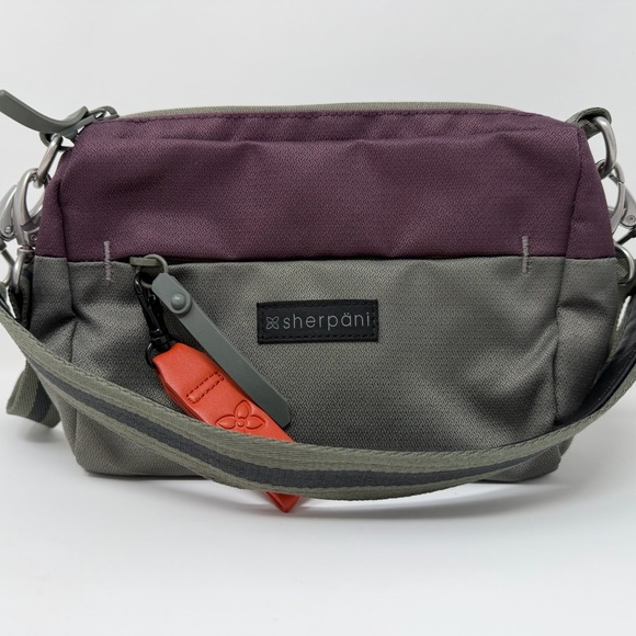 Sherpani Greenish Gray Purple Colorblock Crossbody Bag Logo Zipper Bag Charm - Picture 11 of 12